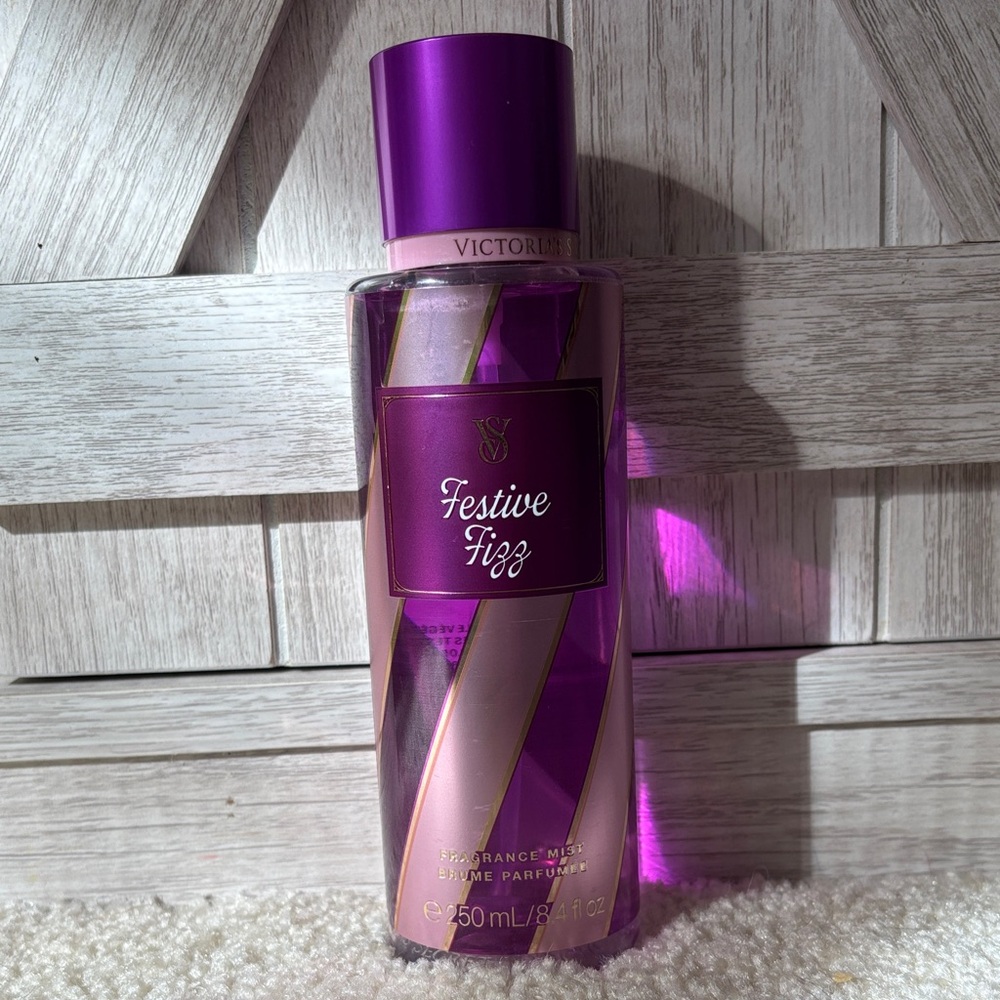 Victoria’s Secret “Festive Fizz” body mist